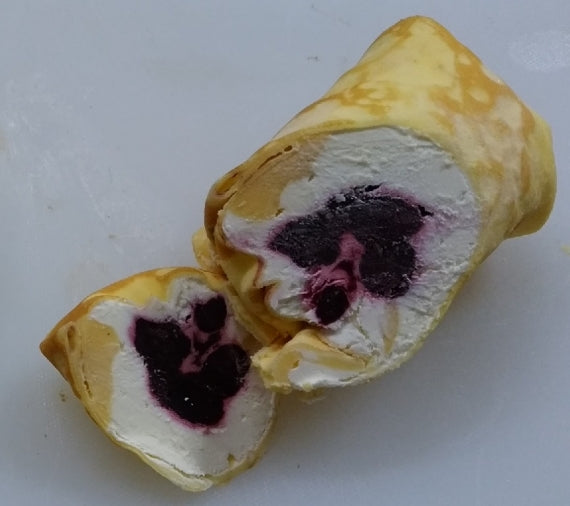 ミニクレープ5個入　送料込み　　洋菓子　ご褒美スイーツ　人気商品　ギフト　贈り物　ご自宅用　いちご　チョコ　ブルーベリー　お菓子