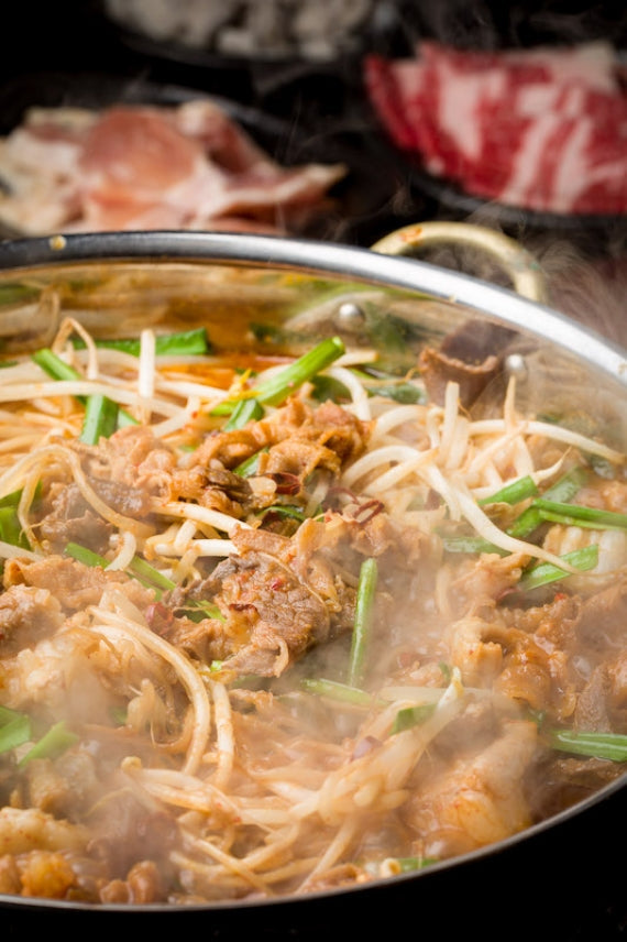 【送料無料】今治ホルモン焼き[濃厚ピリ辛味噌だれ厳選牛肉、牛ホルモンセット420g]