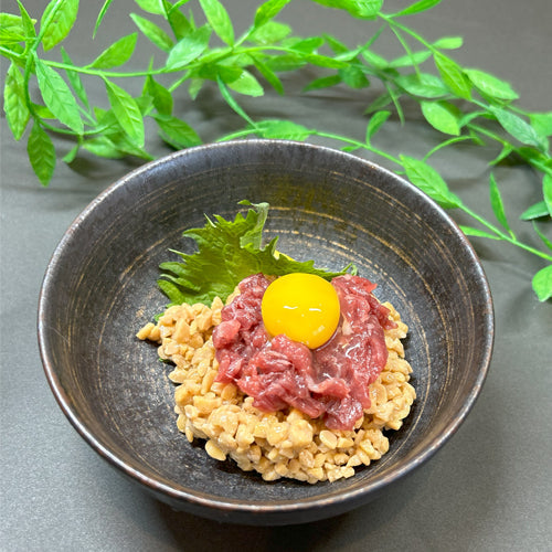 本場熊本直送 　ユッケ馬刺し　1パック 【精肉・肉加工品】