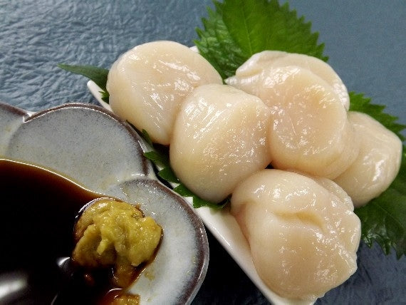刺身ほたて新物良品（厳選小分け66玉）【送料込み】保存にも便利な200ｇ×6パックの大容量1.2㎏【10800円のところ300円引き】（手間を惜しまずひと玉づつ手選別です）※個包装により冷凍劣化が防げます※