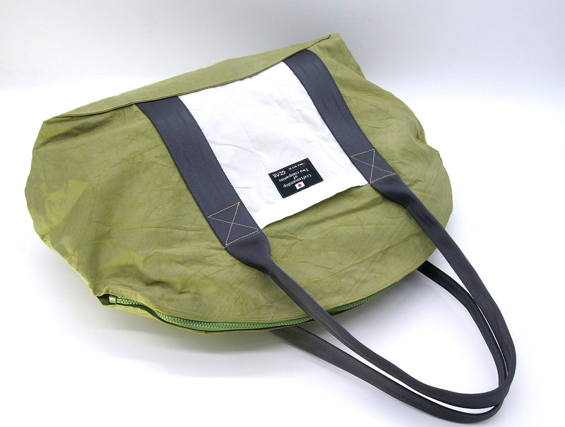 タフバッグ ② 収納口７０ｃｍ 高さ 約４０ｃｍ×幅 約６０ｃｍ×マチ１５ｃｍ 持手長さ６０ｃｍ 重さ３５０ｇ