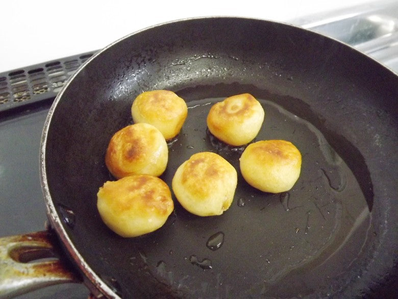 【新商品：送料込み】外はサクサク！中からフワフワほたてが・・・刺身ほたて使用「ほたてフリッター」6玉入×３パック　「油調加熱済みです」★洋風てんぷら★