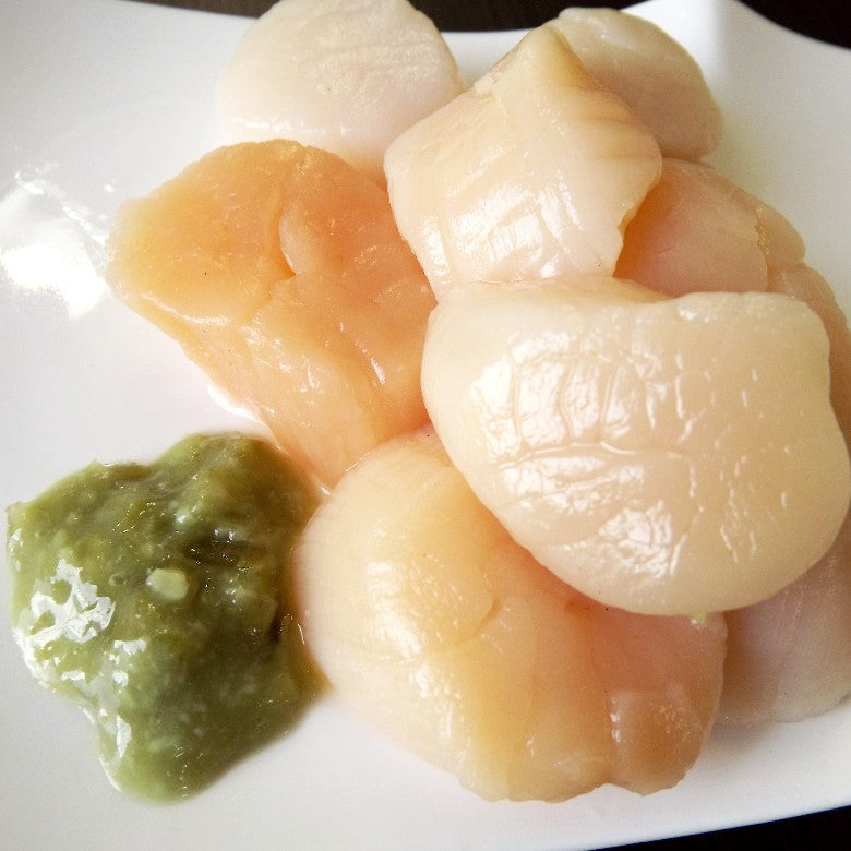 刺身ほたて約30玉※新物300ｇ×２パック【送料無料】濃厚な甘み！紅白ほたて食べ比べ ！＜ひと玉づつ手選別しております＞売り切れました。