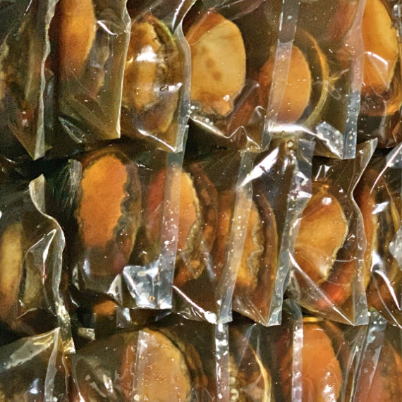 【11月7日ポイント7倍】一口毎に広がるあわびと和風スープの旨味 旨煮あわび 煮貝 Mサイズ 2粒