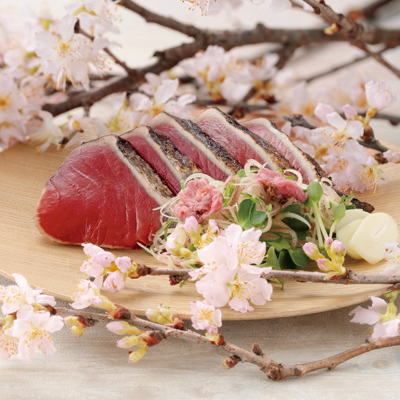 土佐料理 司 「鰹のたたき ２本入り(4～6人前)」かつおのたたき　カツオのたたき　高知　冷凍　一本釣り　タタキ　戻り鰹　炭火焼【カニ・鮮魚・魚介類】