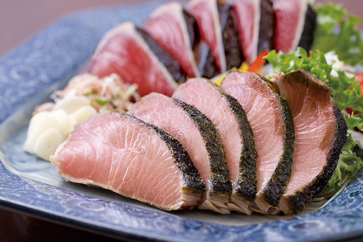 鰹のたたきと高知県産ブリのたたき（背節600ｇ）セット　高知　土佐　かつお　カツオタタキ　鰤　ブリ　高知県産