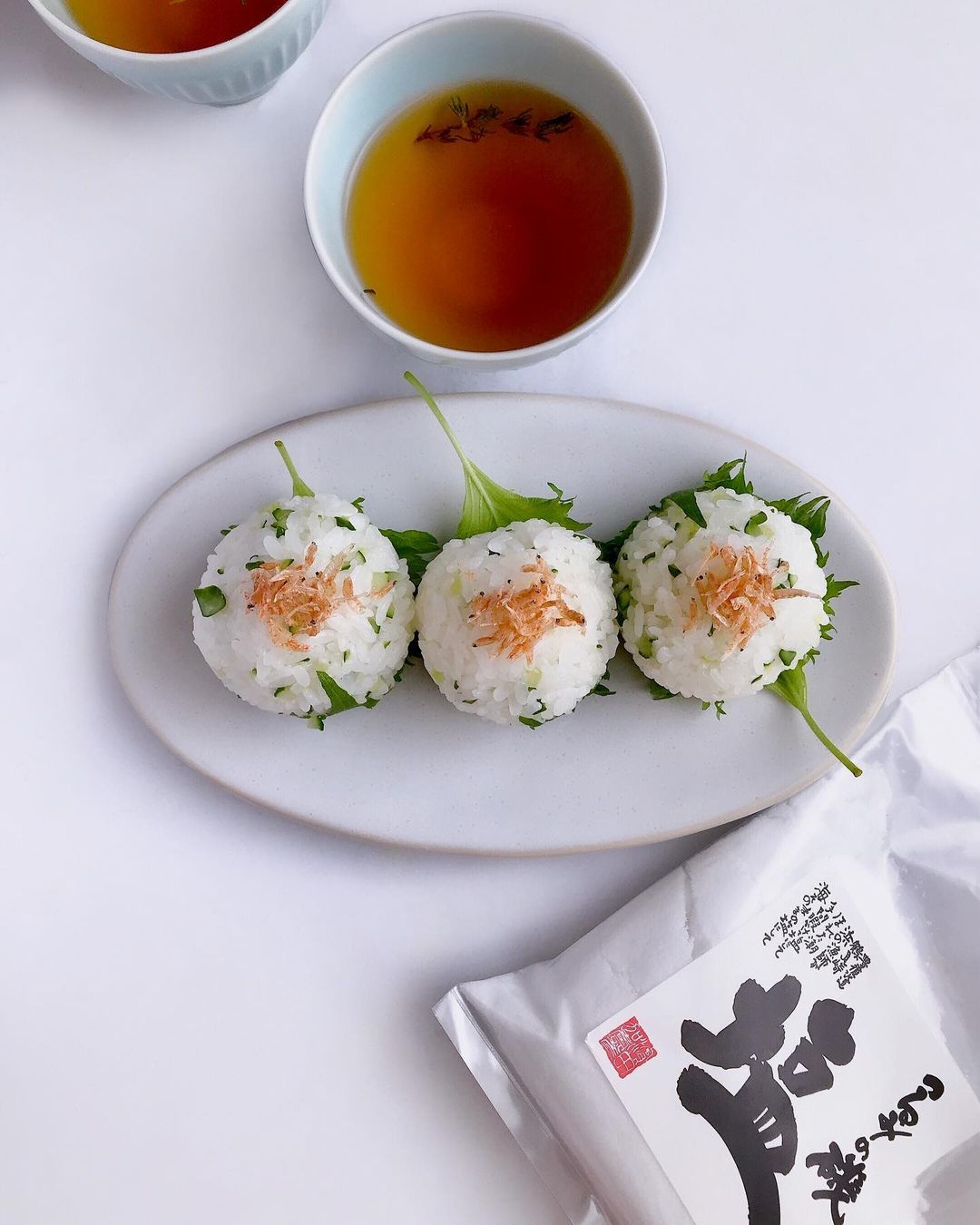 【送料無料】大分県産 海そのままの自然海塩「つるみの磯塩」185g【ポスト投函】