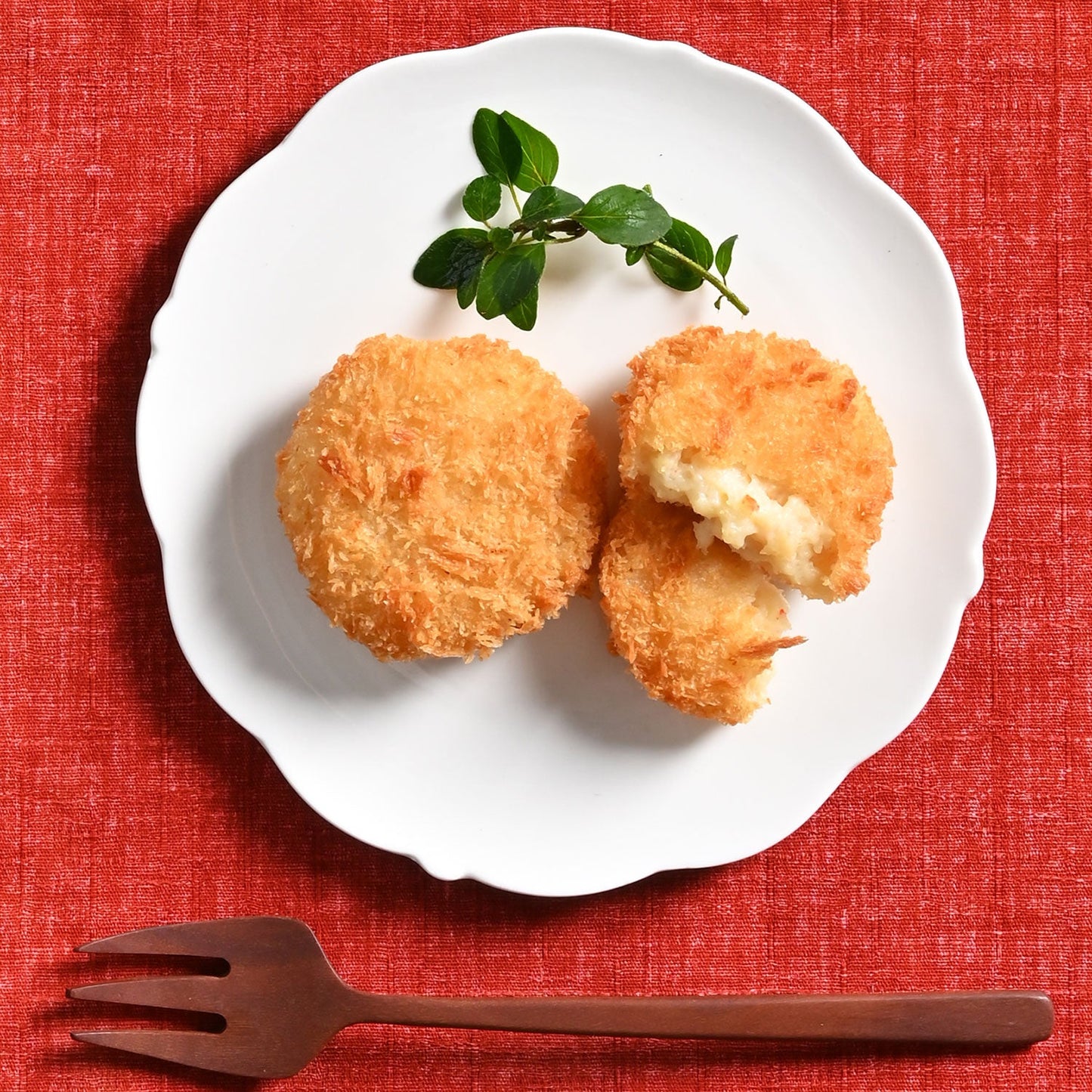 北海道産 とろけるズワイ蟹フライ ギフト (16個入り)　 当店オリジナルの特注品  帆立 貝柱 揚げ物 冷凍食品 惣菜 ご飯のお供 ご飯のおとも