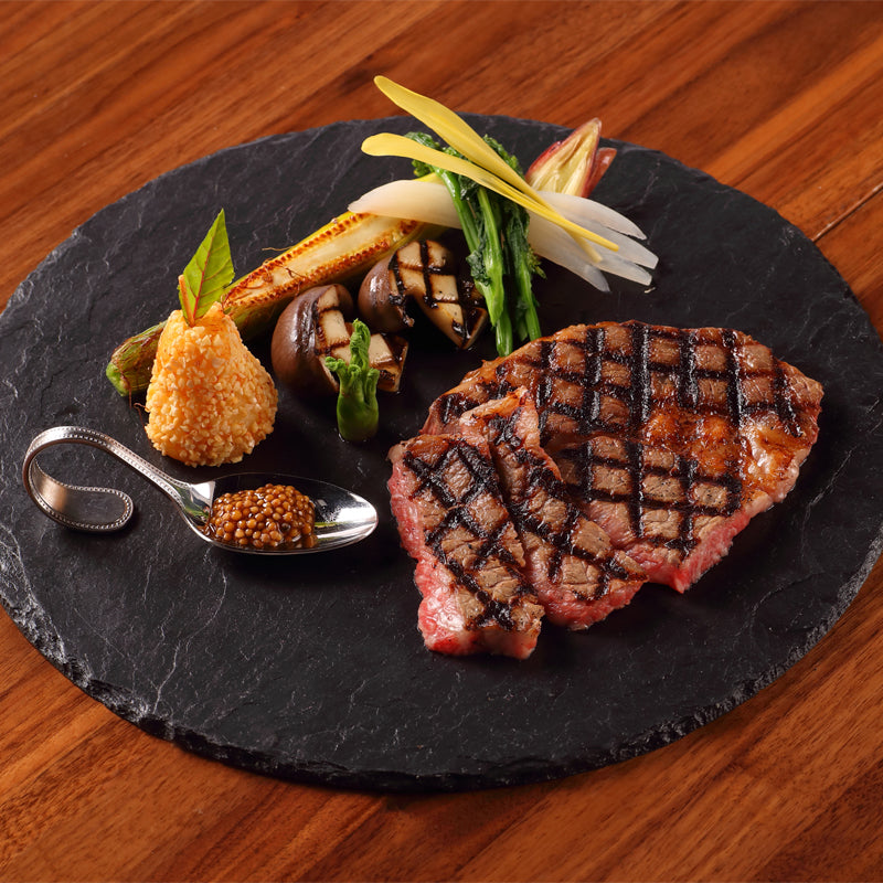 【神戸牛 証明書付き】　神戸牛ギフトセットD (ステーキ 贈答用木箱入りセット)