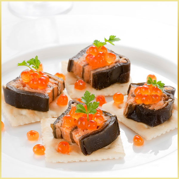 サーモン昆布重ね巻 ロング 3本セット 礼文島本店で人気商品 脂のりが良い 無添加の味【送料無料】【グルメ】【島の人】【お取り寄せグルメ】