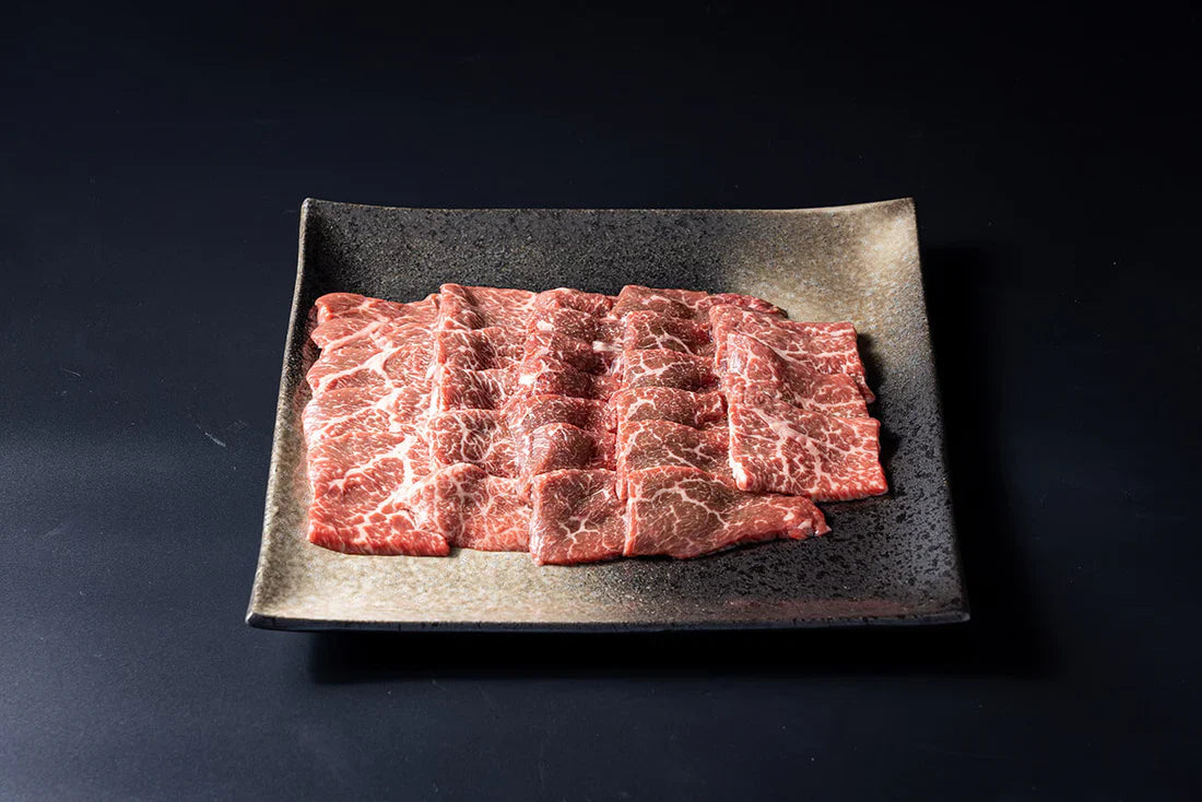 【送料無料｜化粧箱入り】京都黒毛和牛「肉宝 平井牛」赤身焼肉用 500g（3~4人前）〈冷凍便〉【お歳暮・ギフト・プレゼントにも最適です】