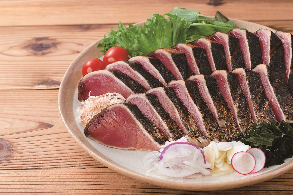 土佐料理 司 「鰹のたたき ２本入り(4～6人前)」かつおのたたき　カツオのたたき　高知　冷凍　一本釣り　タタキ　戻り鰹　炭火焼【カニ・鮮魚・魚介類】