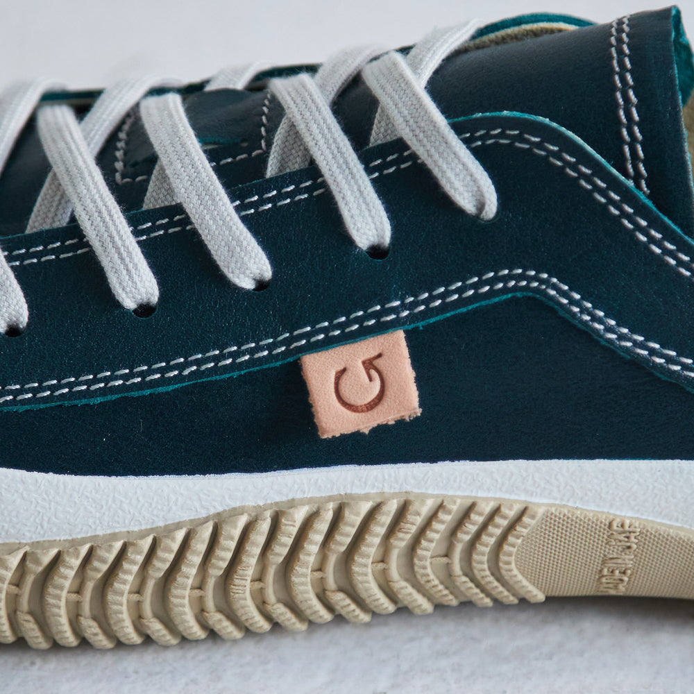 【SPINGLE スピングル SP-110】カンガルーレザースニーカーの定番品　◆サッカーや野球のスパイクにも使われるカンガルーレザーを使用し、疲れにくく感じるほどの履き心地！※ 靴 日本製ハンドメイドスニーカー サイズ交換可能 スピングル