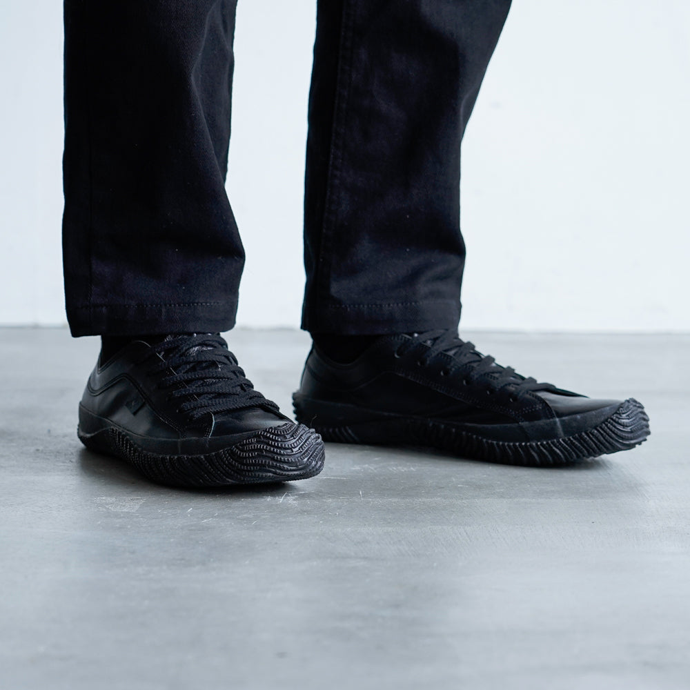 【SPINGLE スピングル SP-110】カンガルーレザースニーカーの定番品　◆サッカーや野球のスパイクにも使われるカンガルーレザーを使用し、疲れにくく感じるほどの履き心地！※ 靴 日本製ハンドメイドスニーカー サイズ交換可能 スピングル