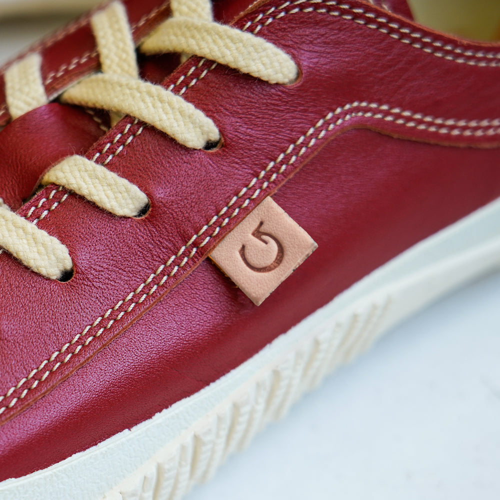 【SPINGLE スピングル SP-110】カンガルーレザースニーカーの定番品　◆サッカーや野球のスパイクにも使われるカンガルーレザーを使用し、疲れにくく感じるほどの履き心地！※ 靴 日本製ハンドメイドスニーカー サイズ交換可能 スピングル