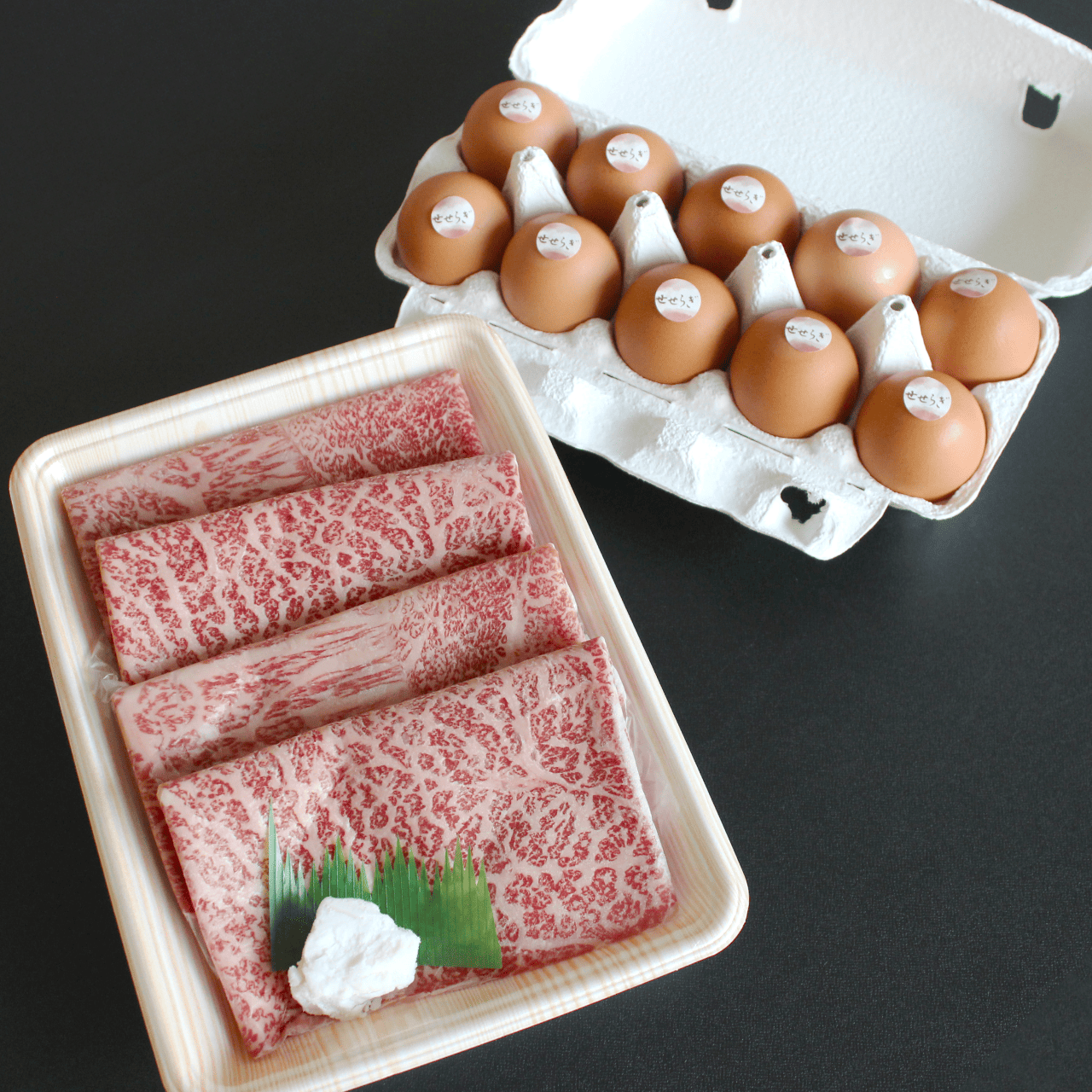 すき焼きセット　丹波路たまご「せせらぎ」10個＋兵庫県但馬産黒毛和牛雌牛「太田牛」
