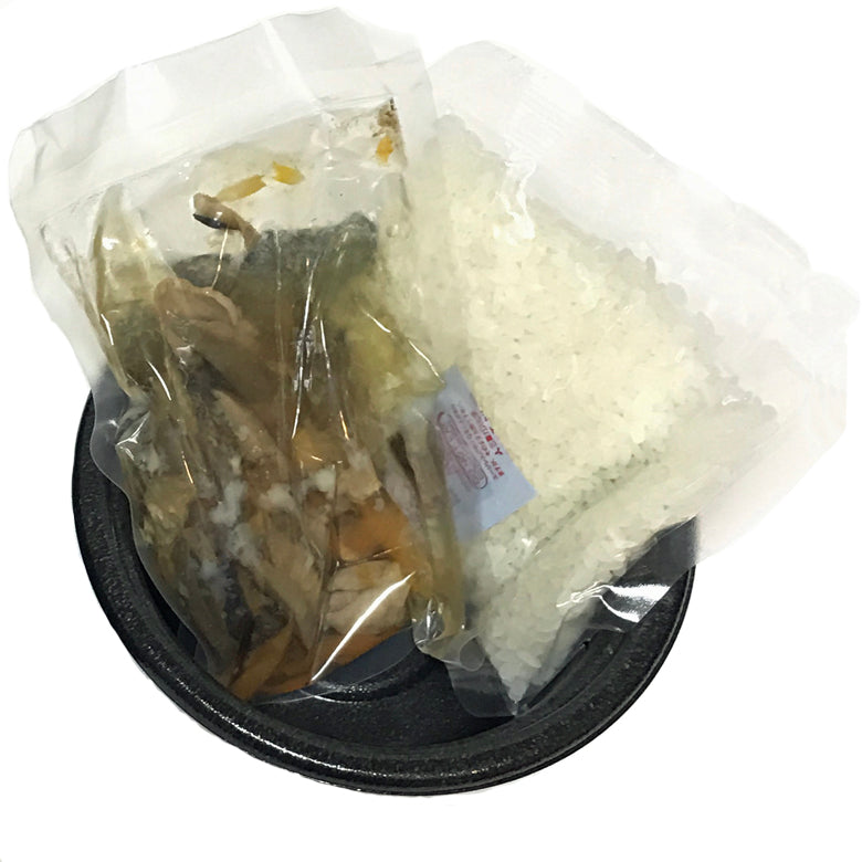 比内地鶏入り鶏めし （電子レンジ用）（１ケース16個入り）