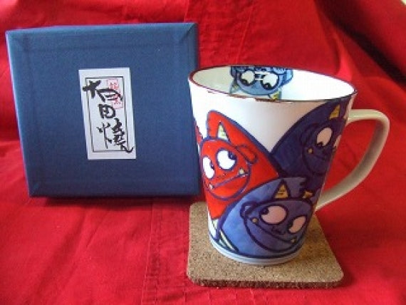 有田焼 株式会社親和貞陸「砂窯」仲良し鬼のマグカップ | 47CLUB