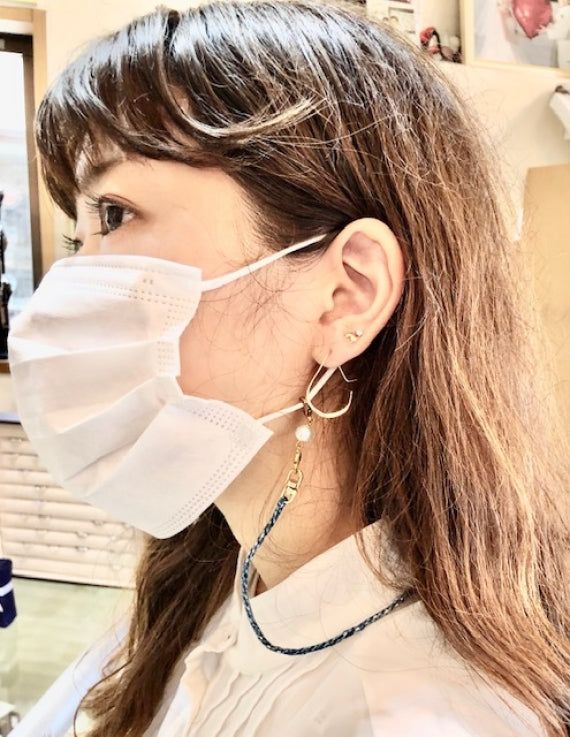 ファッション・雑貨」藍パール付マスク組紐ストラップ　【生活用品・工芸品】