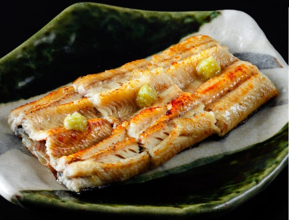 国産うなぎの蒲焼＆白焼きとおにぎりのセット　【蒲焼き3尾、白焼き2尾、おにぎり 5個】