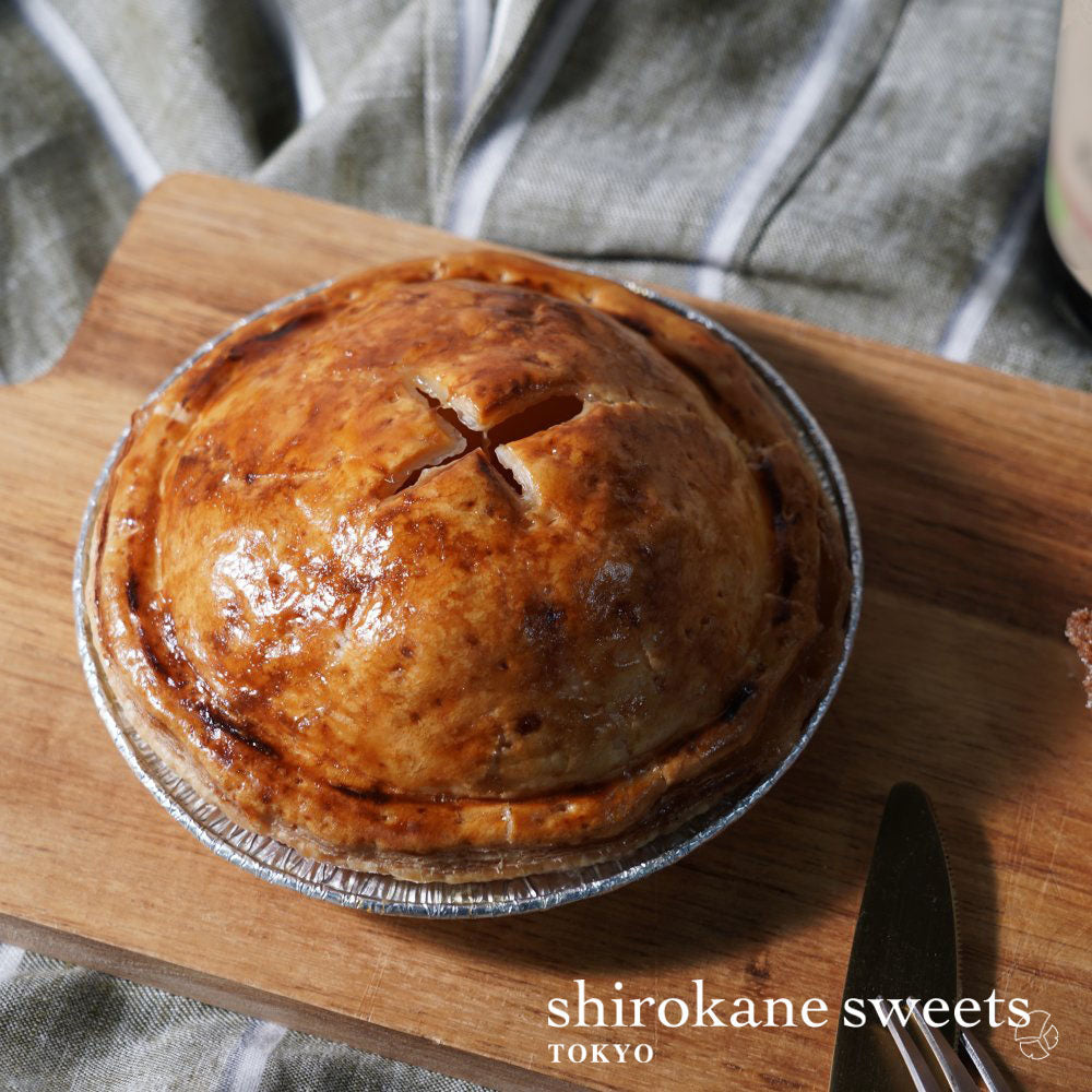 shirokane sweets TOKYO　りんごの酸味と甘味を楽しむプレミアム白金アップルパイ／premium Apple Pie shirokane style／白金スイーツ（シロカネスイーツ）