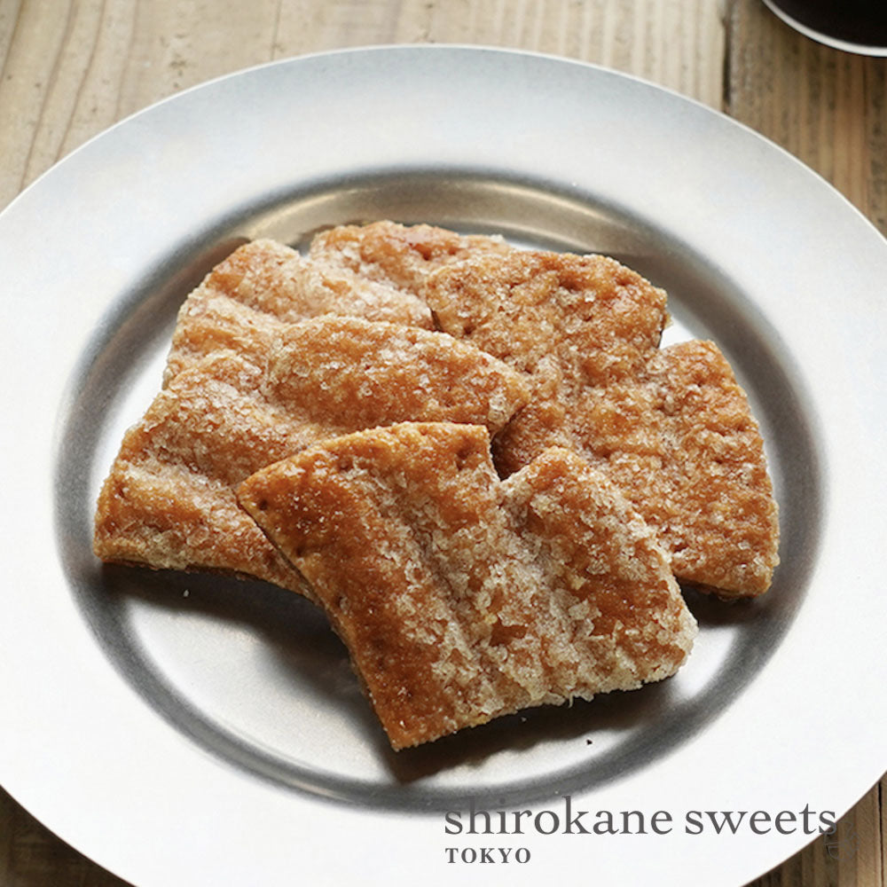 【送料無料、ポスト投函】shirokane sweets TOKYO platinum leaf pie／白金リーフパイ　４個／白金スイーツ（シロカネスイーツ）