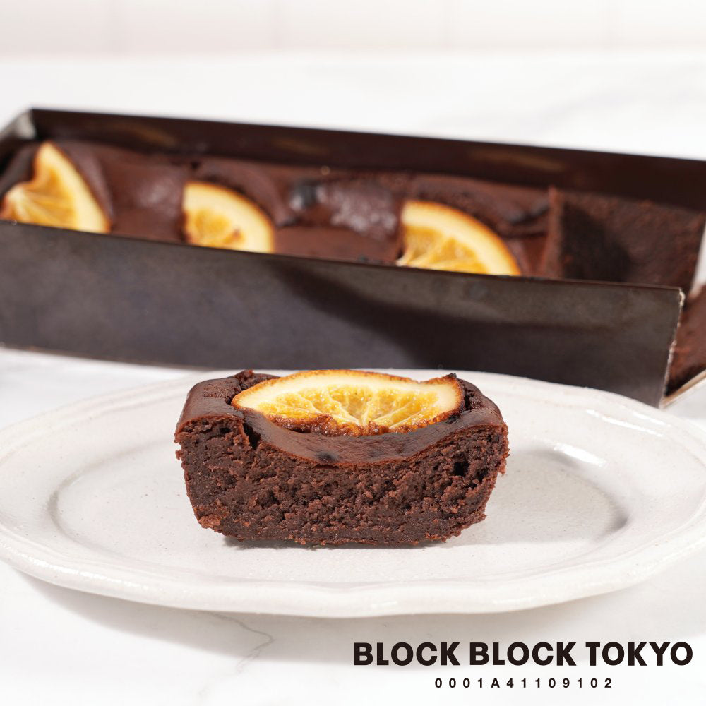 BLOCK BLOCK TOKYO 2ND　バスクチーズケーキ（ショコラオレンジ）