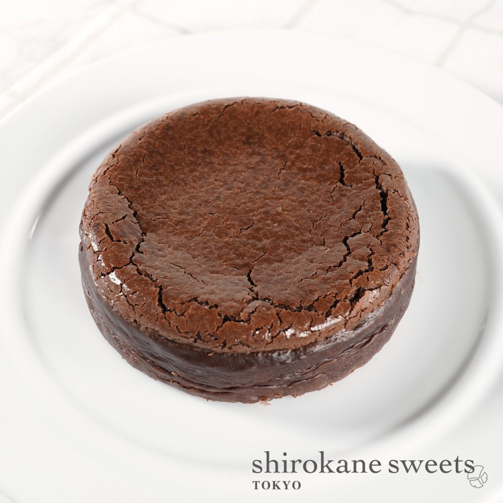 shirokane sweet TOKYO　白金ベイクドチーズケーキ（ショコラ）／白金スイーツ（シロカネスイーツ）