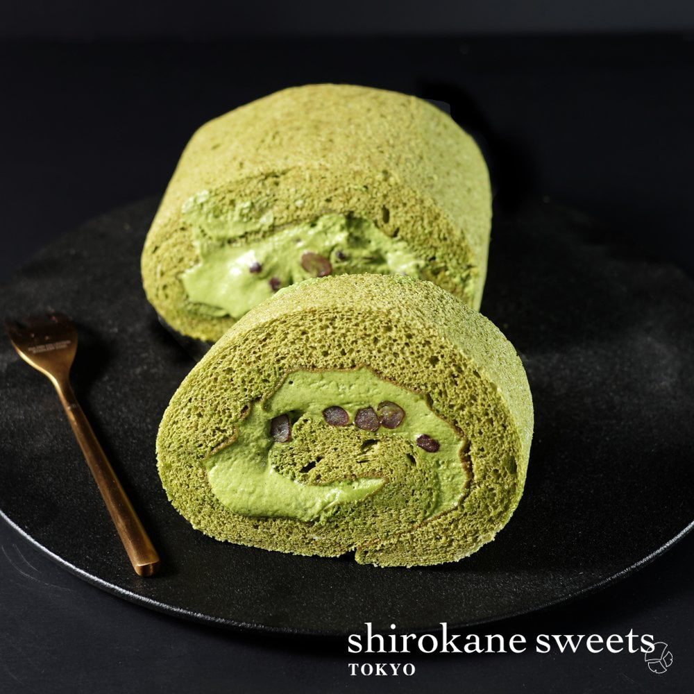 shirokane sweets TOKYO 抹茶のプレミアムロールケーキ（ハーフ）