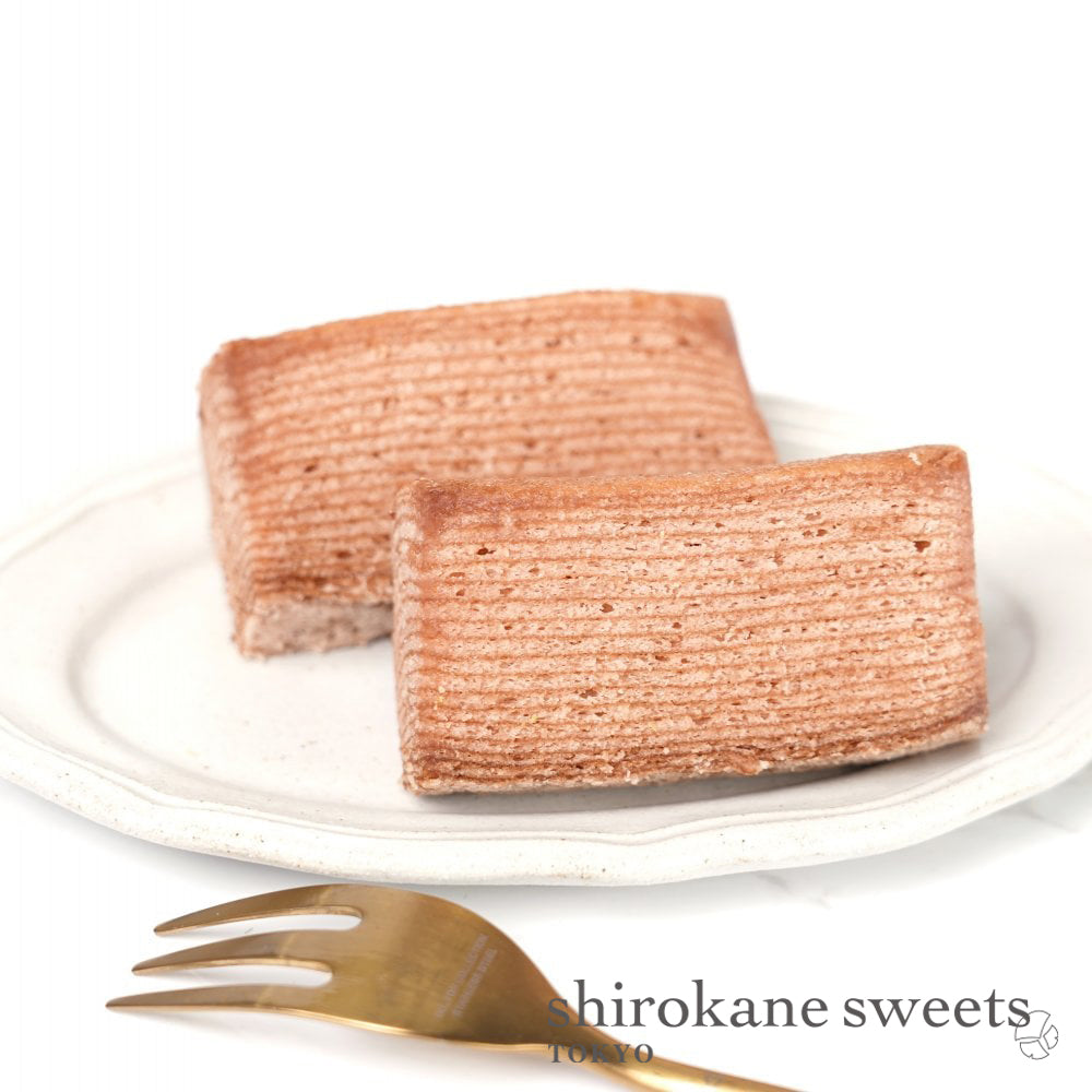 shirokane sweets TOKYO 白金バウム（苺）